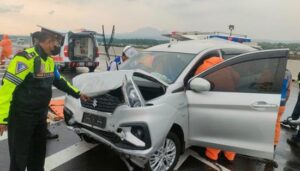 Mobil Oleng di Jalur Tol, Satu Polisi Meninggal Dunia, Dua Luka Ringan
