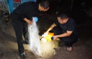 Apes! Sukis Dibacok OTK di Depan Rumahnya