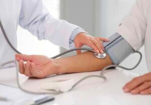 Simak! Darah Tinggi Tak Kunjung Turun? Coba 7 Pola Makan Ini