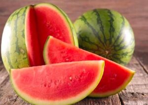 Kenali Ciri-ciri Buah Semangka yang Mengandung Nitrat Tinggi dan Berbahaya untuk Tubuh