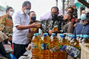 Sidak ke Distributor, Mendag Minta Migor Segera Digelontorkan ke Pasar Rakyat
