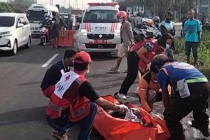 Diduga Korban Tabrak Lari, Bikers Tewas di Jalan Raya Trowulan