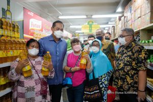 Pantau Migor dan Bapok di Ritel Modern, Mendag: Stok Melimpah, Kebutuhan Terpenuhi