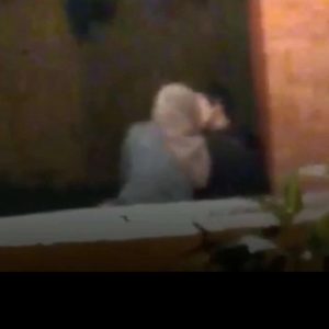 Viral Video Sejoli Mesum di Alun-alun Kota Mojokerto