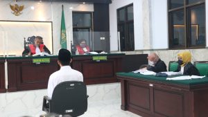 Dengar Isi Chating Novia Dibacakan Hakim, Bripda Randy Menangis