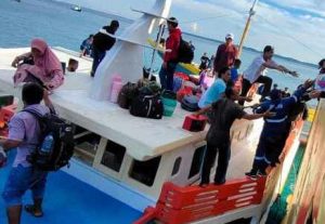 Kapal Nusantara 91 Kandas di Perairan Sumenep Usai Tabrak Terumbu Karang