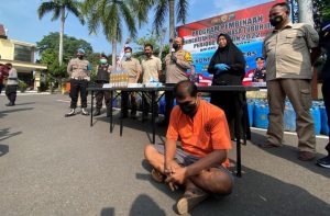 Polres Kediri Ringkus Distributor Ciu Asal Bekonang Sukoharjo