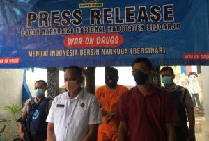 BNNK Sidoarjo Bekuk Pengedar Ganja, 3,6 Kilogram Ganja Disita