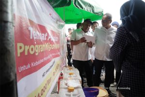 Blusukan Lagi ke Pasar, Mendag Zulhas: Migor Rp14.000/Liter Ada di 13.968 Warung Pangan dan Warung Gurih