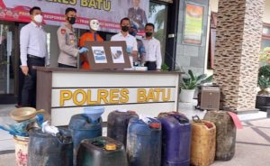 Jual Solar Subsidi dengan Harga Industri, Warga Batu Diamankan Polisi