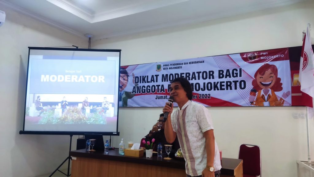 PWI Mojokerto Gelar Diklat Moderator Harapkan Anggota Mahir Public Speaking