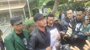 Gelar Demo di KPH Perhutani Mojokerto, Puluhan Petani Pertanyakan Alokasi KHDPK