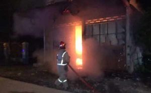 Kebakaran Toko Sembako di Jombang Disertai Ledakan Sebanyak Lima Kali