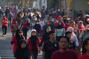 Mas Pj Ali Kuncoro Jalan Sehat Peringatan May Day 2024 Bersama Ribuan Buruh