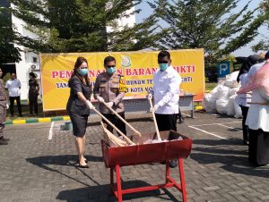 Wow! 3 Juta Pil Koplo Dimusnahkan Kejari Kota Mojokerto