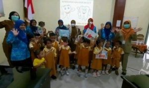 Keren! Inovasi Si Bebi Loli, Buat Permainan dan Edukasi Gigi untuk anak di Puskesmas