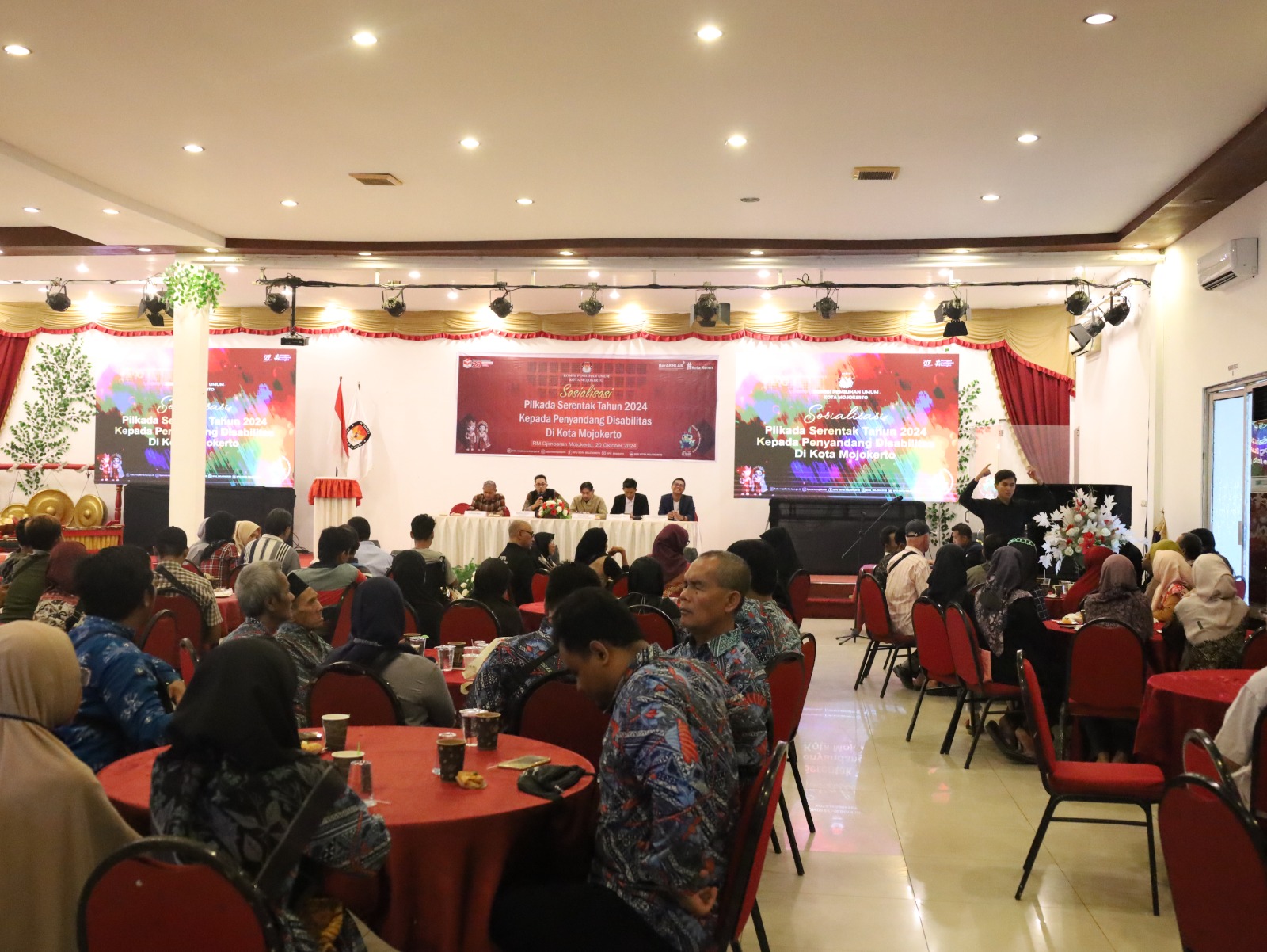 Sosialisasi Pilkada Serentak 2024 Kepada Penyandang Disabilitas, KPU Kota Mojokerto Tekankan Jangan Golput