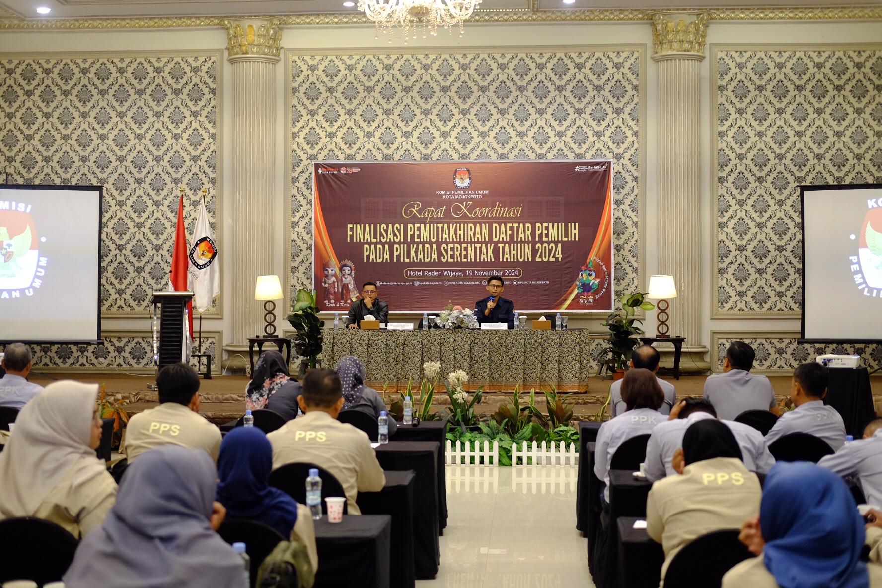 H-1 Pindah Pilih, KPU Kota Mojokerto Gelar Rakor Finalisasi Pemutakhiran Daftar Pemilih Pada Pilkada 2024