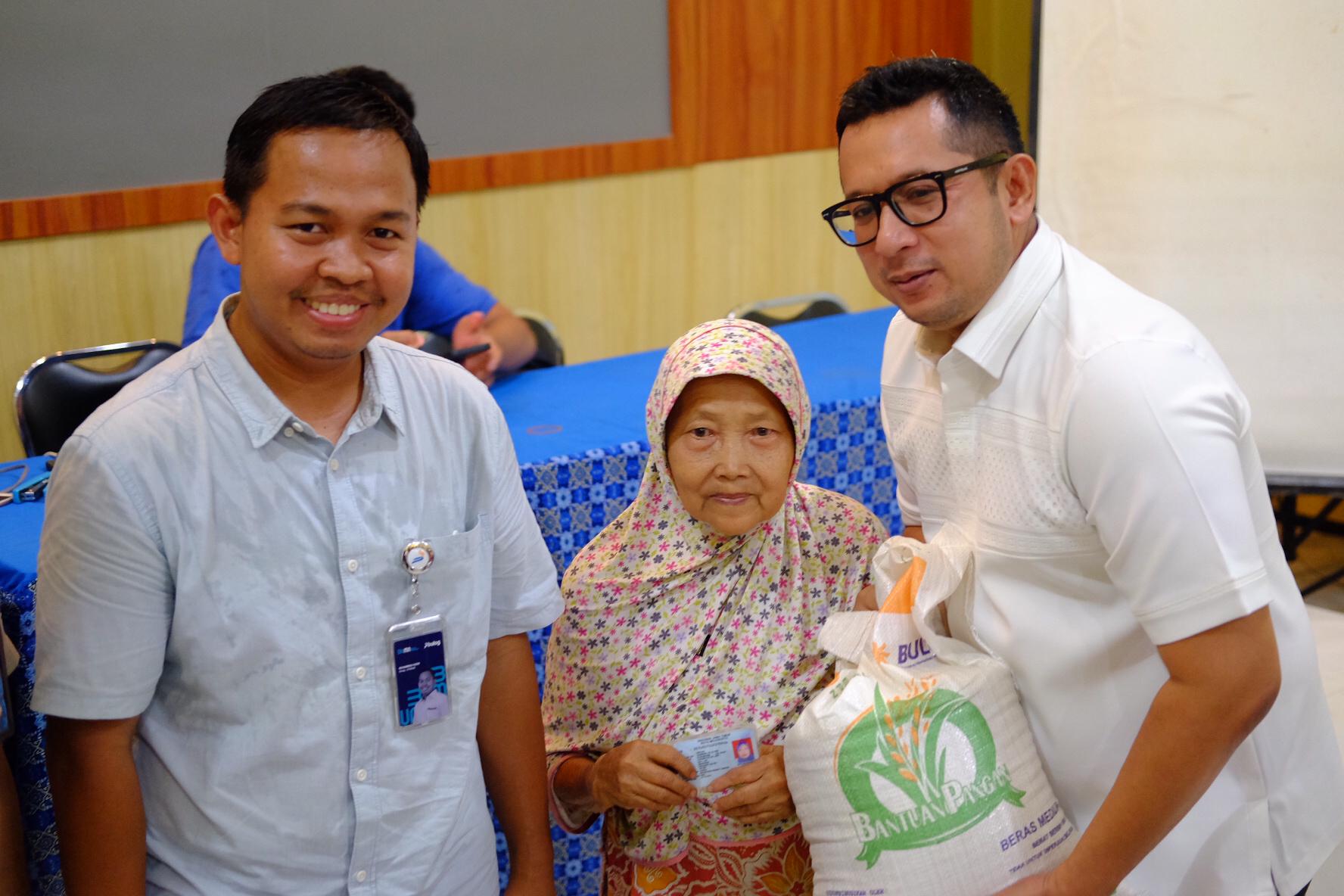 8.630 Warga Kota Mojokerto Terima Bantuan beras 10 KG Program Badan Pangan Nasional