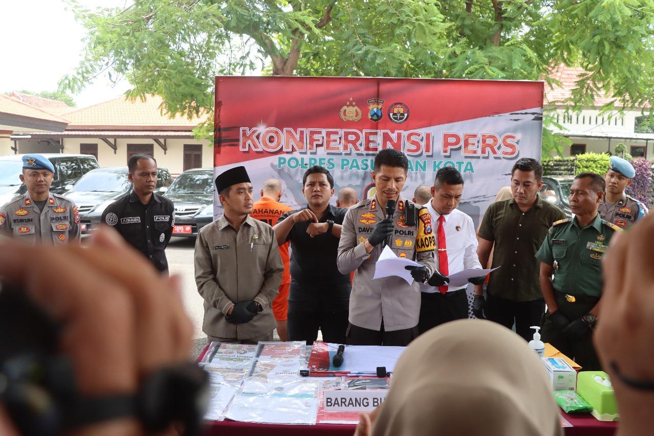 Polres Pasuruan Kota Amankan 4 Tersangka Penipuan Berkedok Program MBG