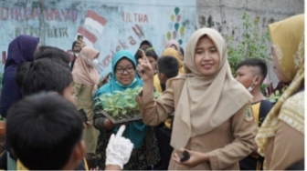 Belajar Urban Farming dengan Inovasi Kejar Madu