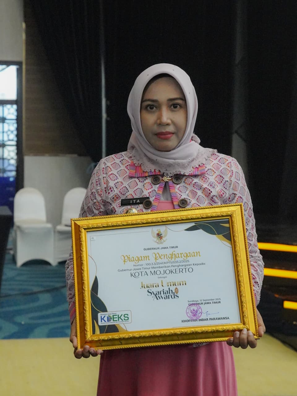 Kota Mojokerto Raih Juara Umum Syariah Awards Jawa Timur 2025