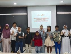 MPM Honda Jatim Salurkan Beasiswa untuk Keluarga Jurnalis yang Berprestasi
