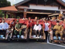 Tukang Becak Lansia di Mojokerto Terima Becak Listrik dari Yayasan GSN