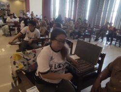 Gapopin Jatim Bagi 3.000 Kacamata Gratis, Sasar Pelajar, Pekerja Media hingga Warga Kurang Mampu